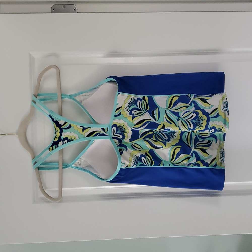 Lands' End Tankini Swim Suit Top - Picture 2 of 13